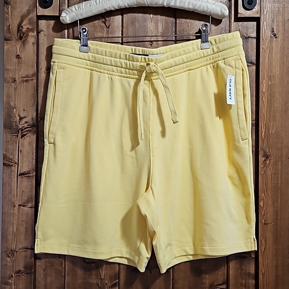 Old Navy French Terry Sweatshorts Morning Sun Yellow 7" Leg Size Mens Large